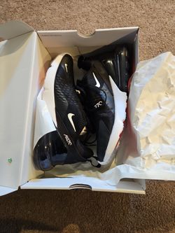 Mens Air Max 270 Size 9 