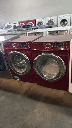 Beautiful set Samsung available asap