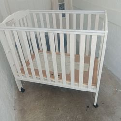 BABY'S CRIB