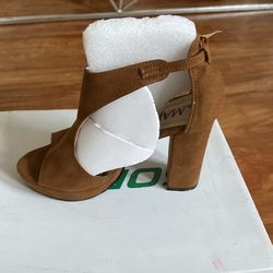 Shoes Size 6