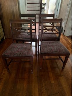 Set of 6 dining room chairs