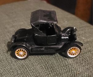 1925 Ford Model T Runaboit Die-cast 