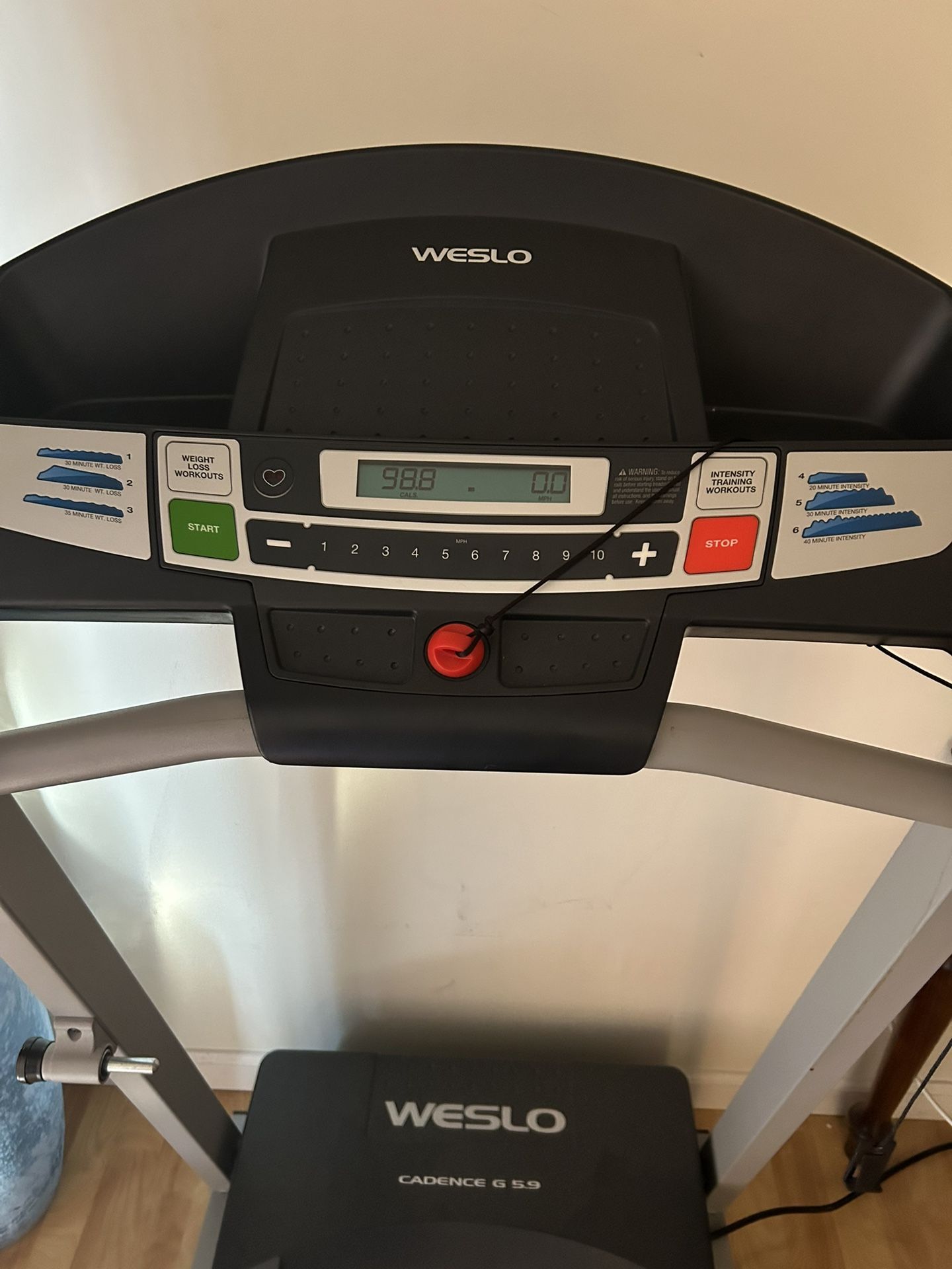 Treadmill-Weslo Cadence G 5.9i