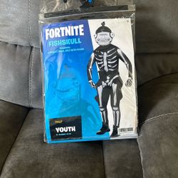 Fortnite Fish skull Costume Youth Size 14-16