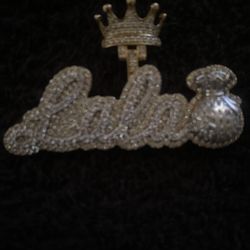 gold charm VVS1