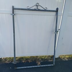 Gate 