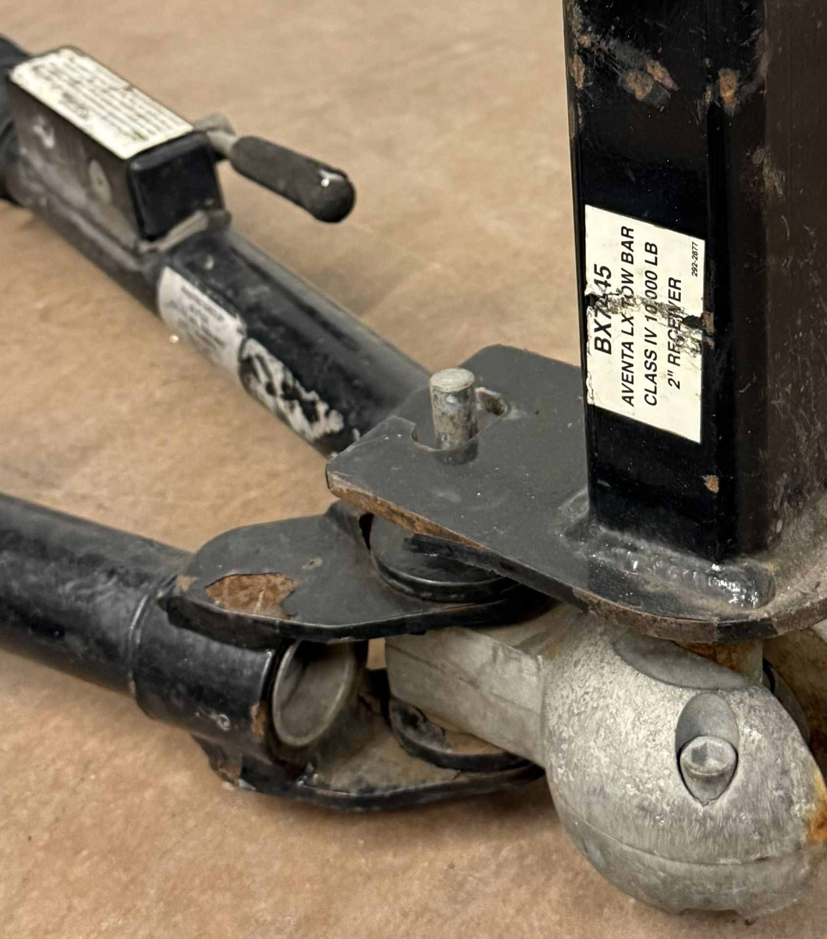 Blue Ox Aventa Class IV 10,000 Lb Tow Bar