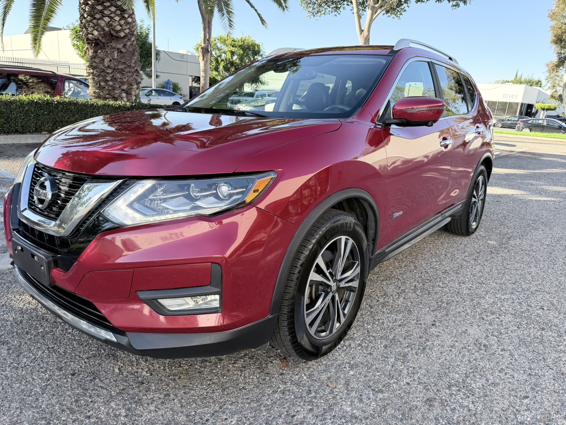 2017 Nissan Rogue Hybrid