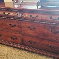 solid wood dresser