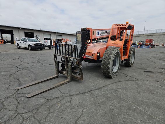 SKYTRAK 6036 Reach Forklift
