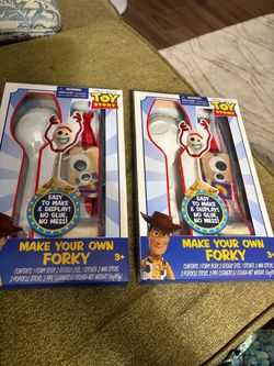 Disney Forky craft set