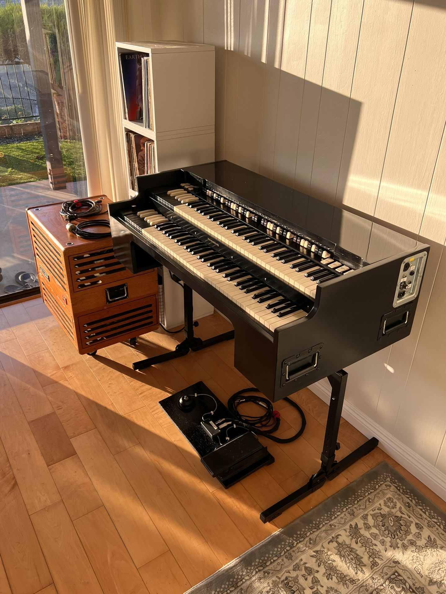 Hammond B3 (1956) - with 860 Leslie