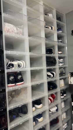Clear shoe boxes