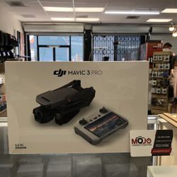 DJI Mavic 3 Pro w RC Remote