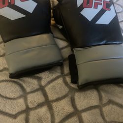 UFC Gloves New 14 Oz