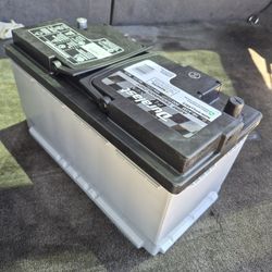Brand New Duralast Platinum  BATTERY H8-AGM 