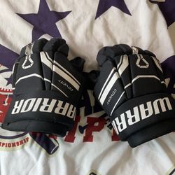 Youth warrior hockey gloves