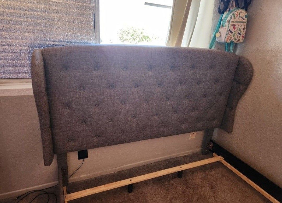 Gray Queen Size Tuffted Bed Frame/ Headboard