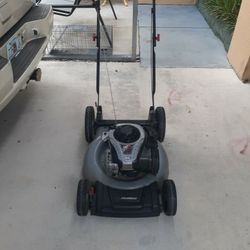 Briggs & Stratton Push Mower Ex550 Series One Step Start Mulch Mower 140cc Motor $100