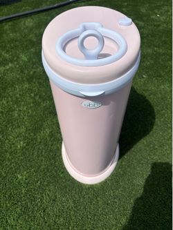 Ubbi diapers pail