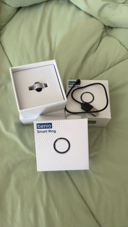 Benio Smart Ring with Charging Cable
