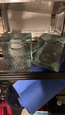 Glass decorations with art inside