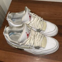 Jordan 4s