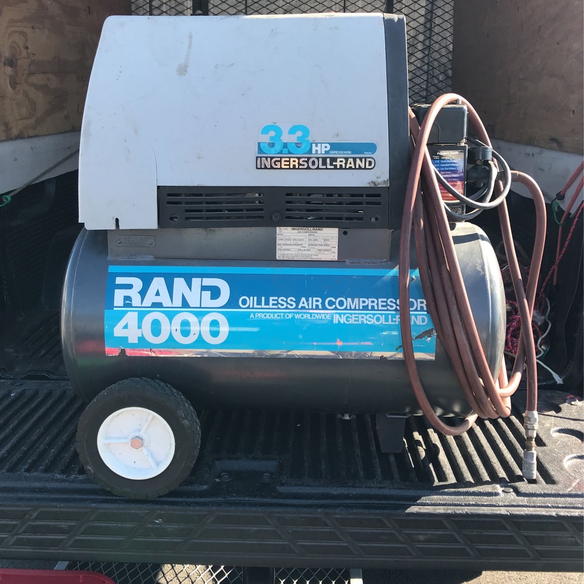 Ingersoll Rand 4000 3.3HP Oilers Air Compressor Model:RA330E20