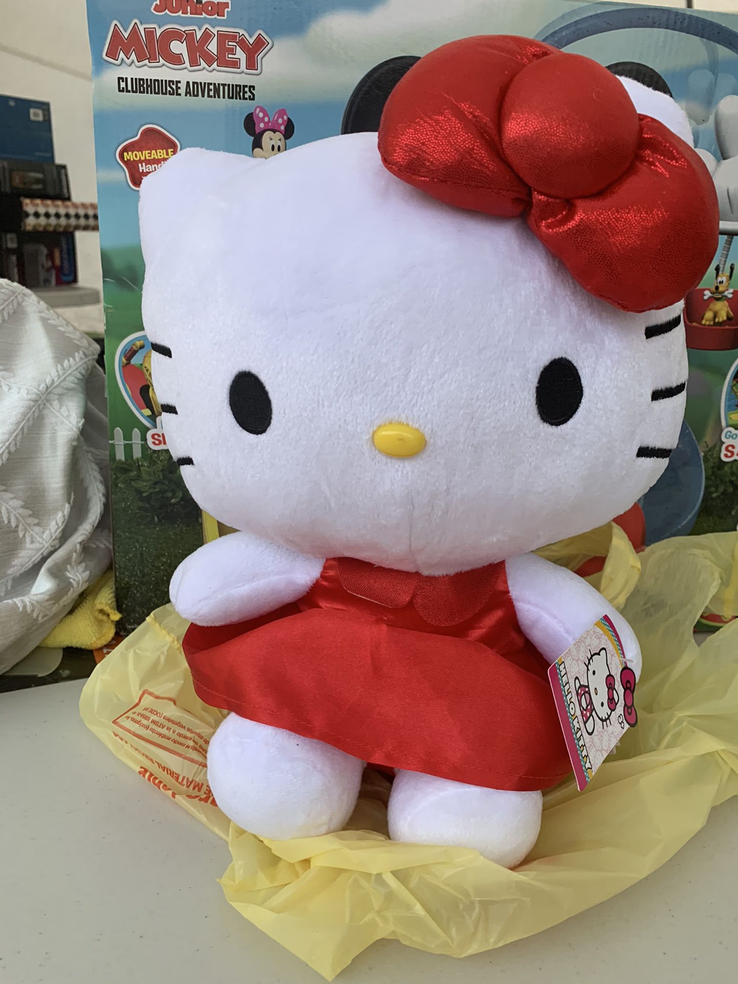Hello Kitty in red dress 12 inch. In montebello 90640