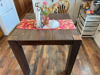 Pub table and bar stools