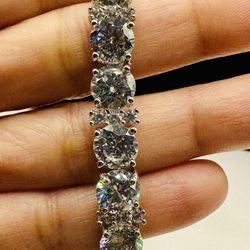 Tennis Bracelet In American Diamonds