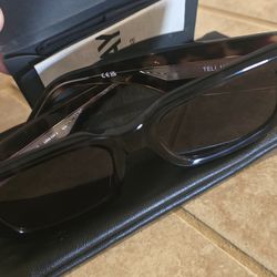 QUAY sunglasses (NEW)