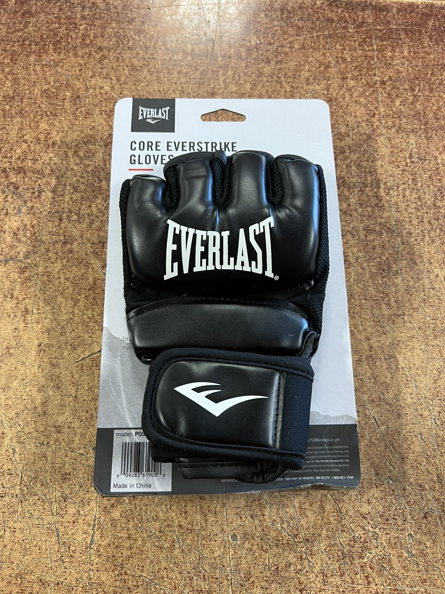 Everlast Core Everstrike Gloves
