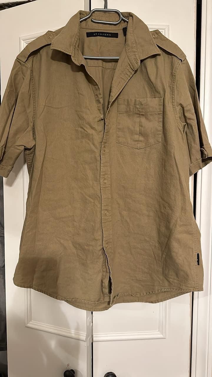 Sean John Men’s linen blend short sleeve button down shirt