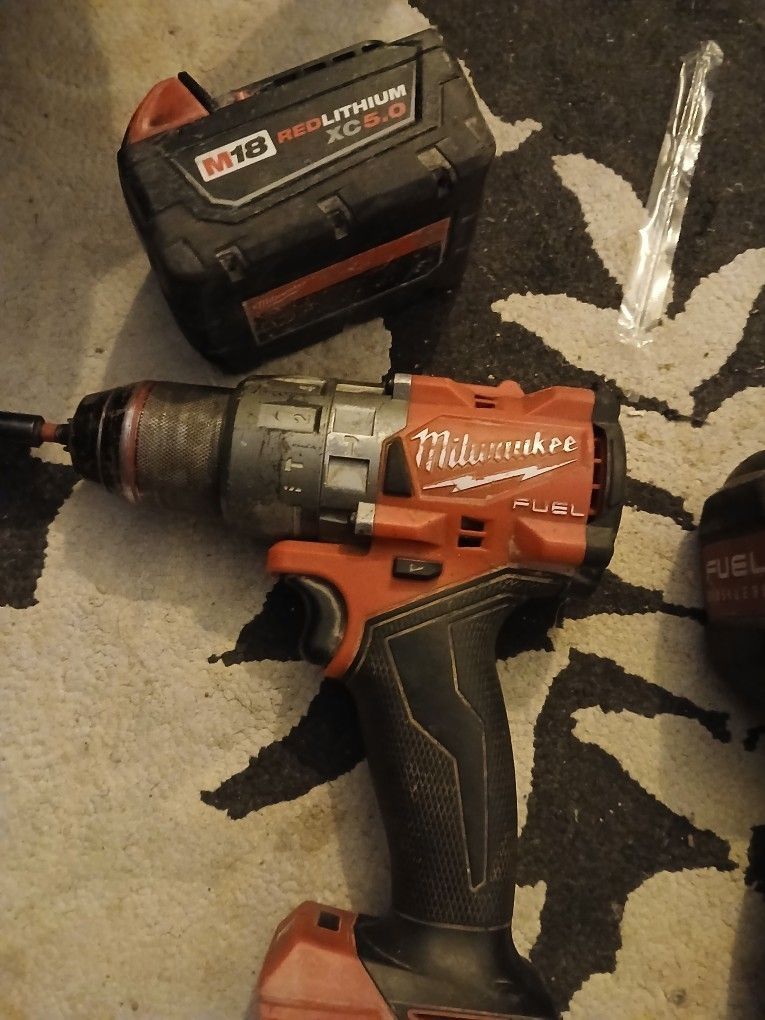 Milwaukee Drill 
