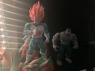 Vegeta statue