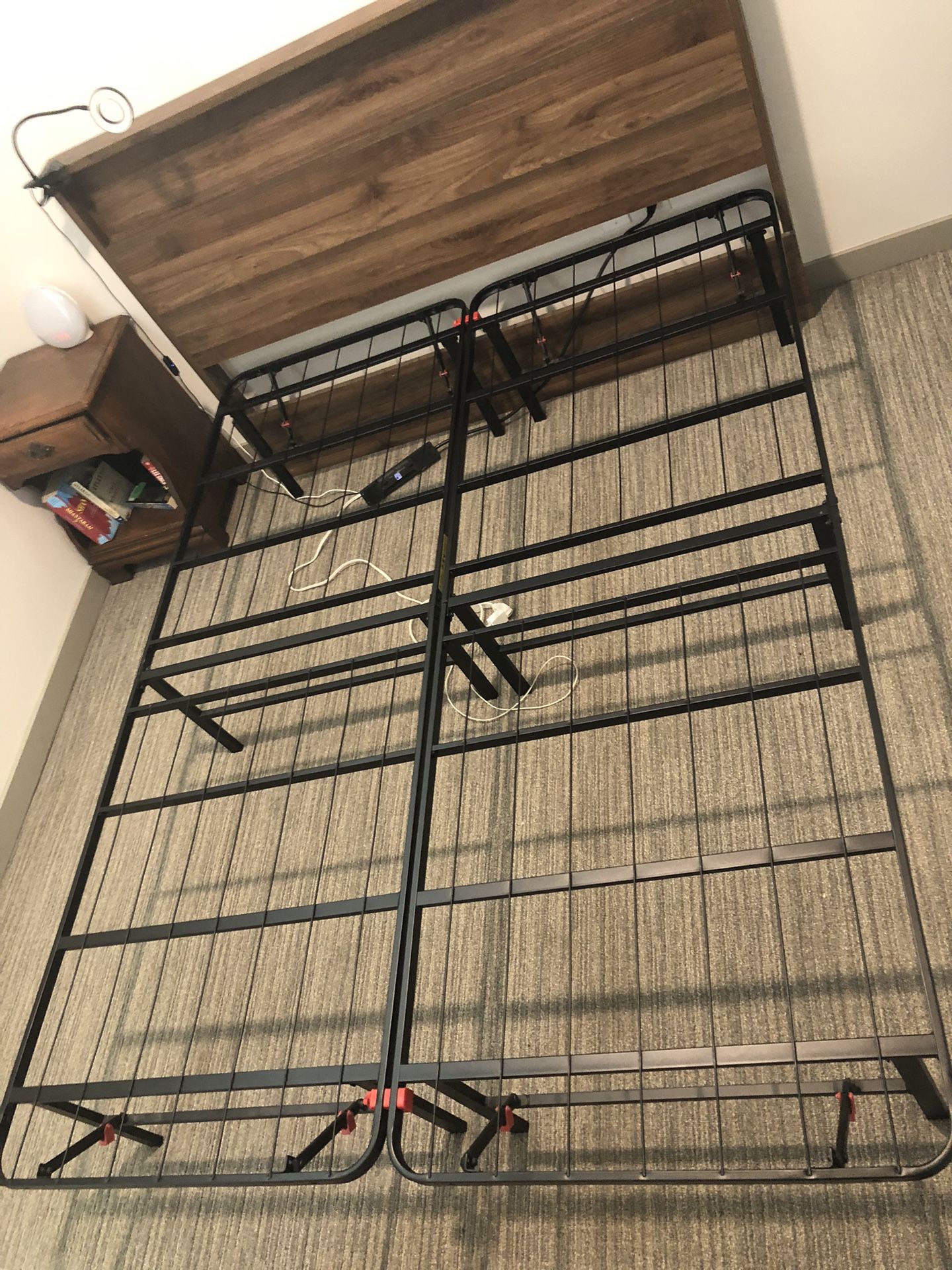 🛏 $100+ Queen Size Bed Frame for $50 OBO 🛏