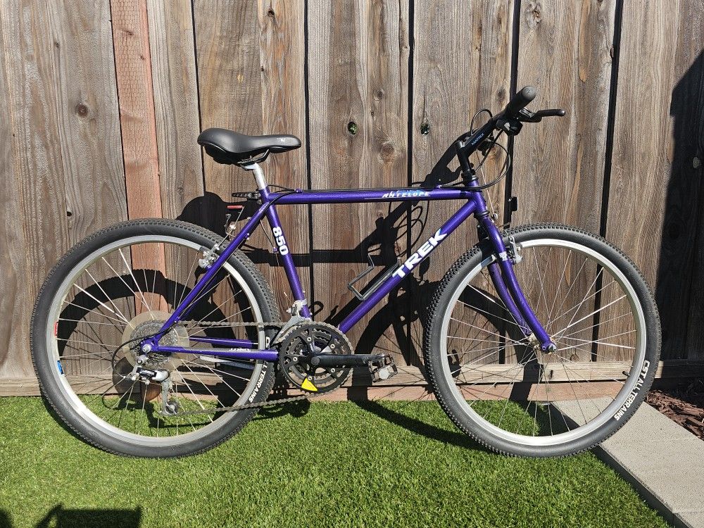 Trek Antelope Mountain Bike