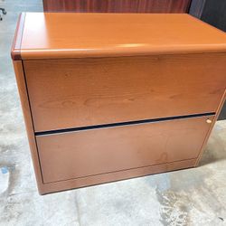 Hon 2 drawer lateral file cabinet 