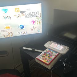Wii U With Game And Pro Controller And Sensor Bar