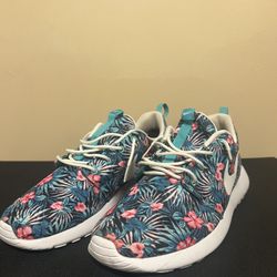 Nike Roshe One - Custom - “Floral”  - Size 11 Men’s