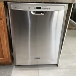 Maytag dishwasher