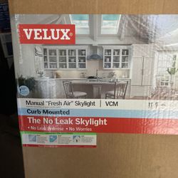 REDUCED !  Velux Manual Curb Mount VCM