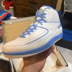 Jordan Retro 2 Melo Size 13