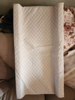 Regalo baby changing pad