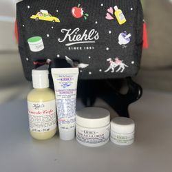 Kiehl's Cosmetic Bag with Four Products