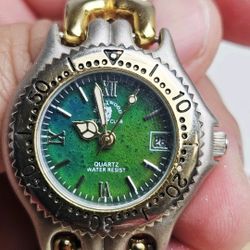 Vintage Hollywood Star Club beverly hills polo Woman's Watch Silver/gold Tone 