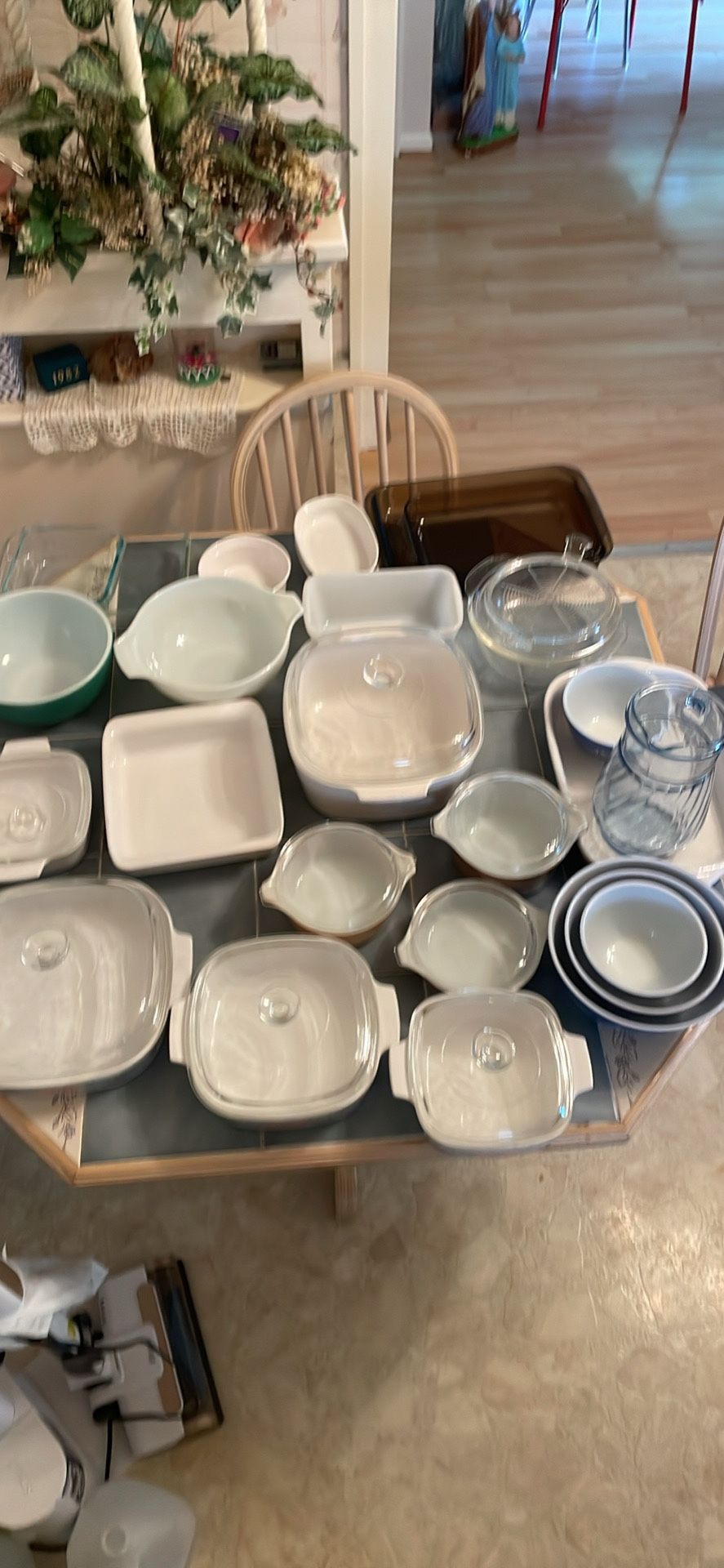 Vintage Pyrex, Corning-ware, and Fire-King 27 Total w/ 10 Lids