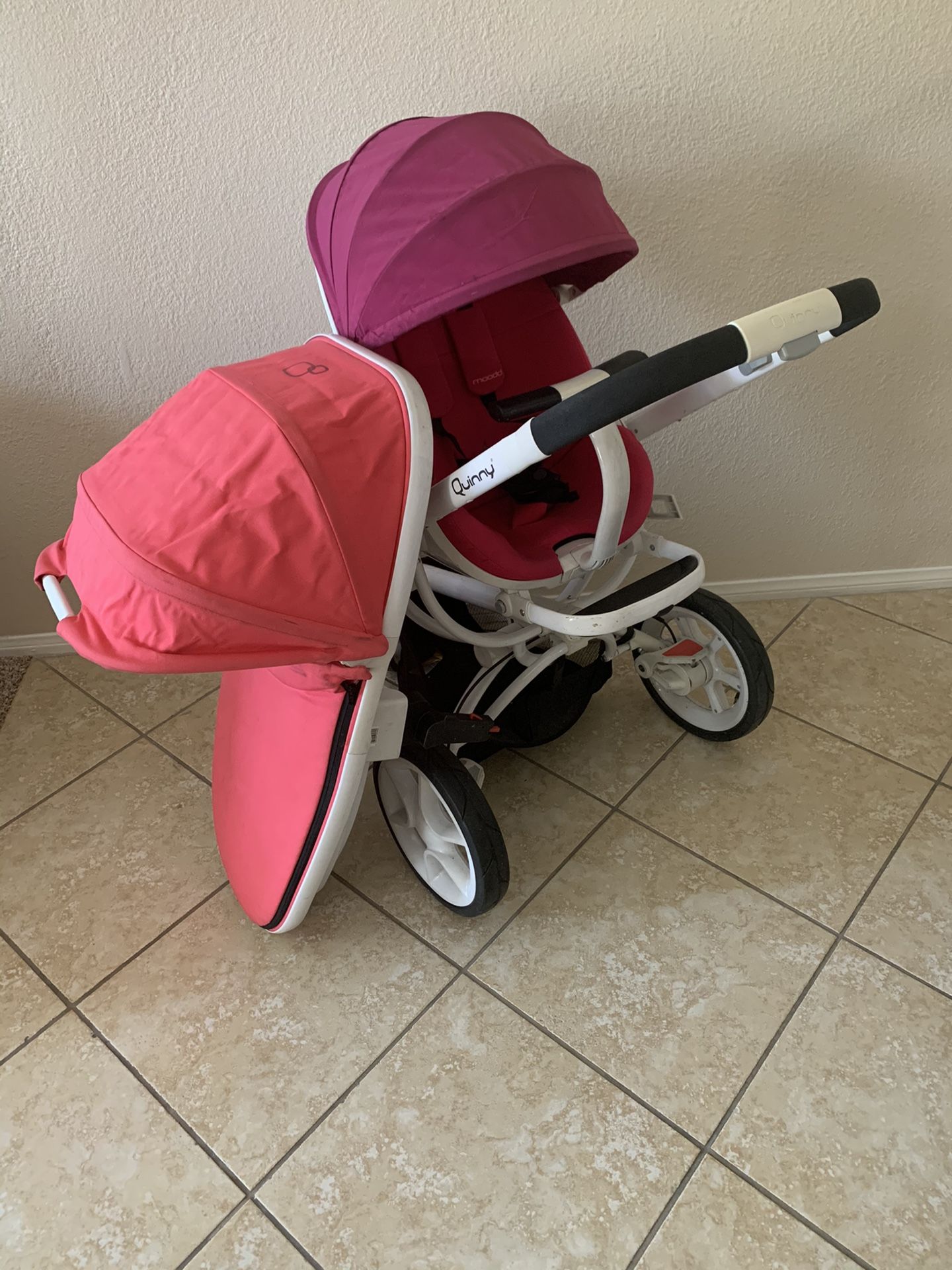 Quinny Mood Stroller with Quinny Tukk Foldable Bassinet