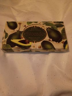 Soaps of avocado made in Italy  handmade Florentine